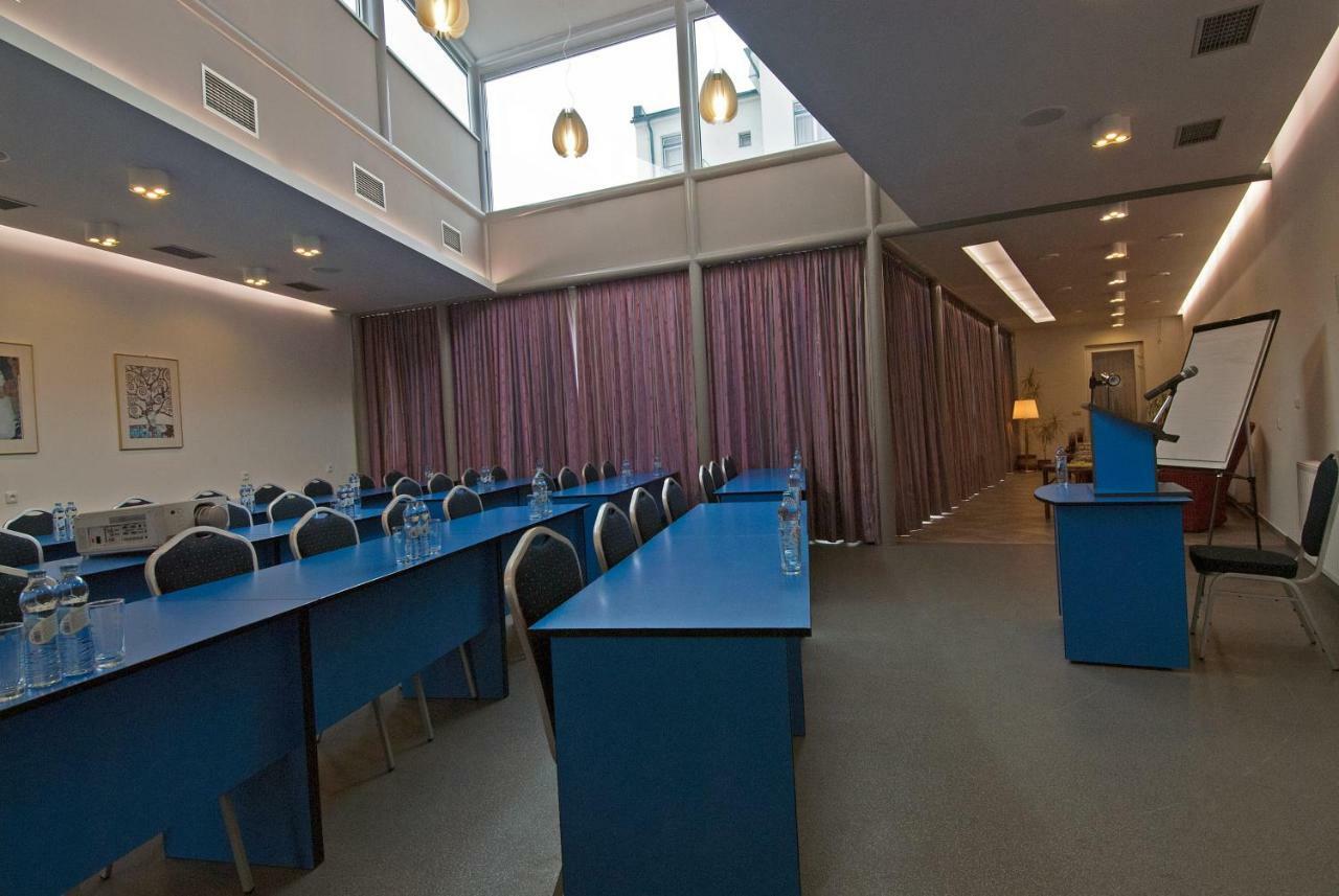 Hotel Krystal Luhačovice Eksteriør bilde